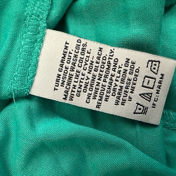 RXB Handkerchief Hem V-Neck Tunic NWT - Picture 7 of 7